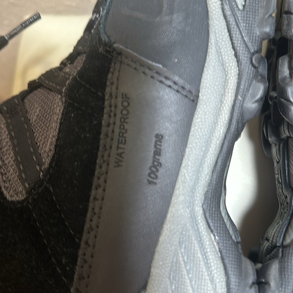 Columbia boots size 10 main image 4